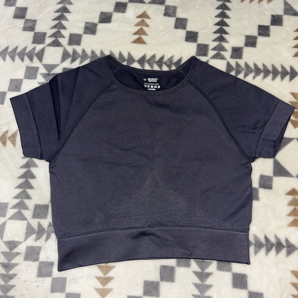 Short Sleeve Compression Crop Top
